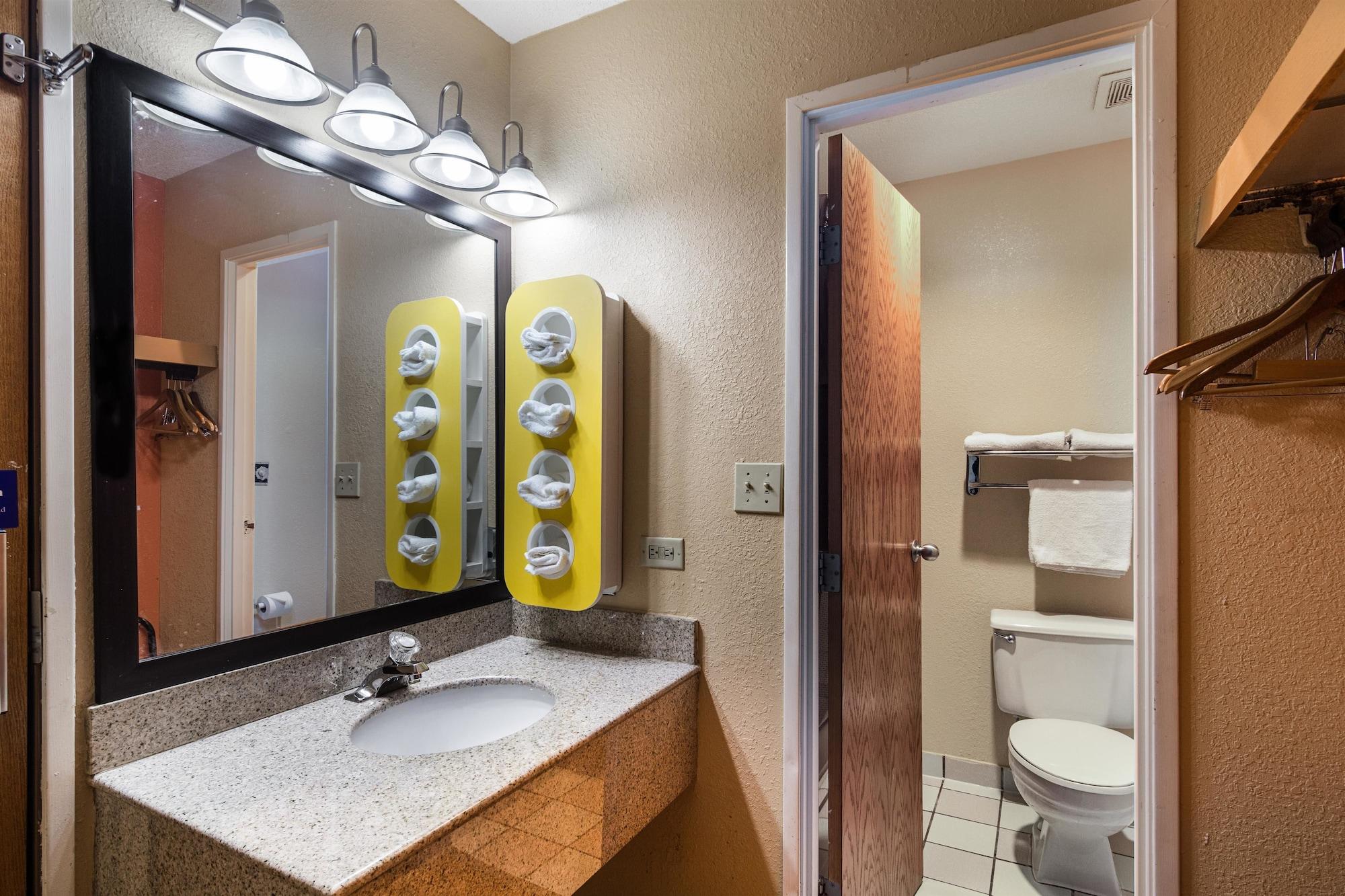 Motel 6-Libertyville, Il Eksteriør billede