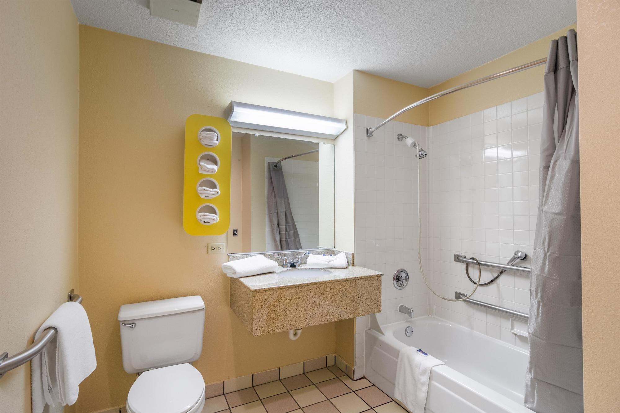 Motel 6-Libertyville, Il Eksteriør billede