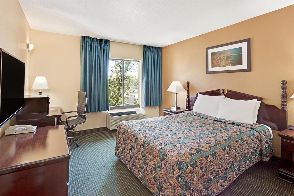 Motel 6-Libertyville, Il Eksteriør billede