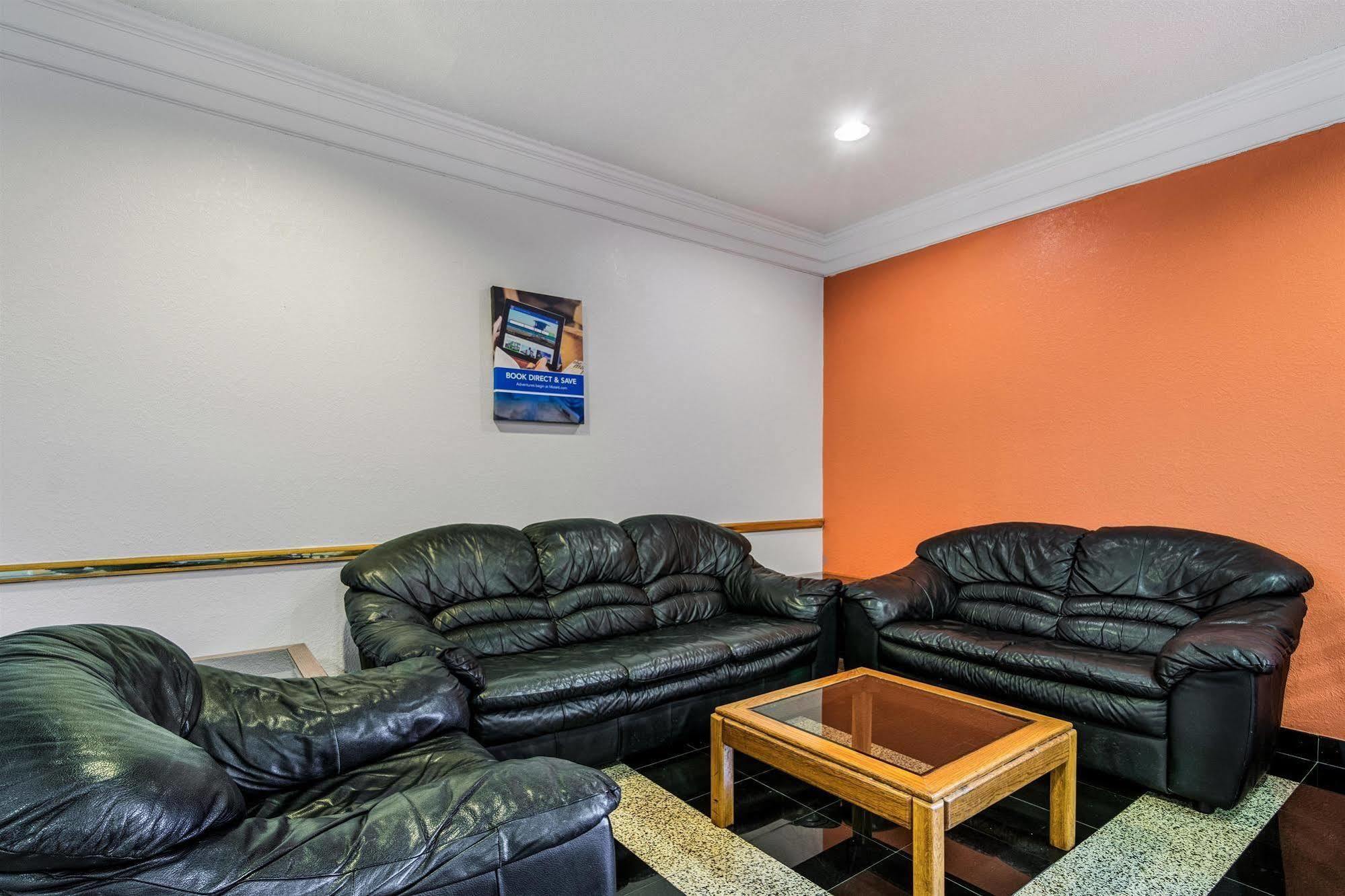 Motel 6-Libertyville, Il Eksteriør billede