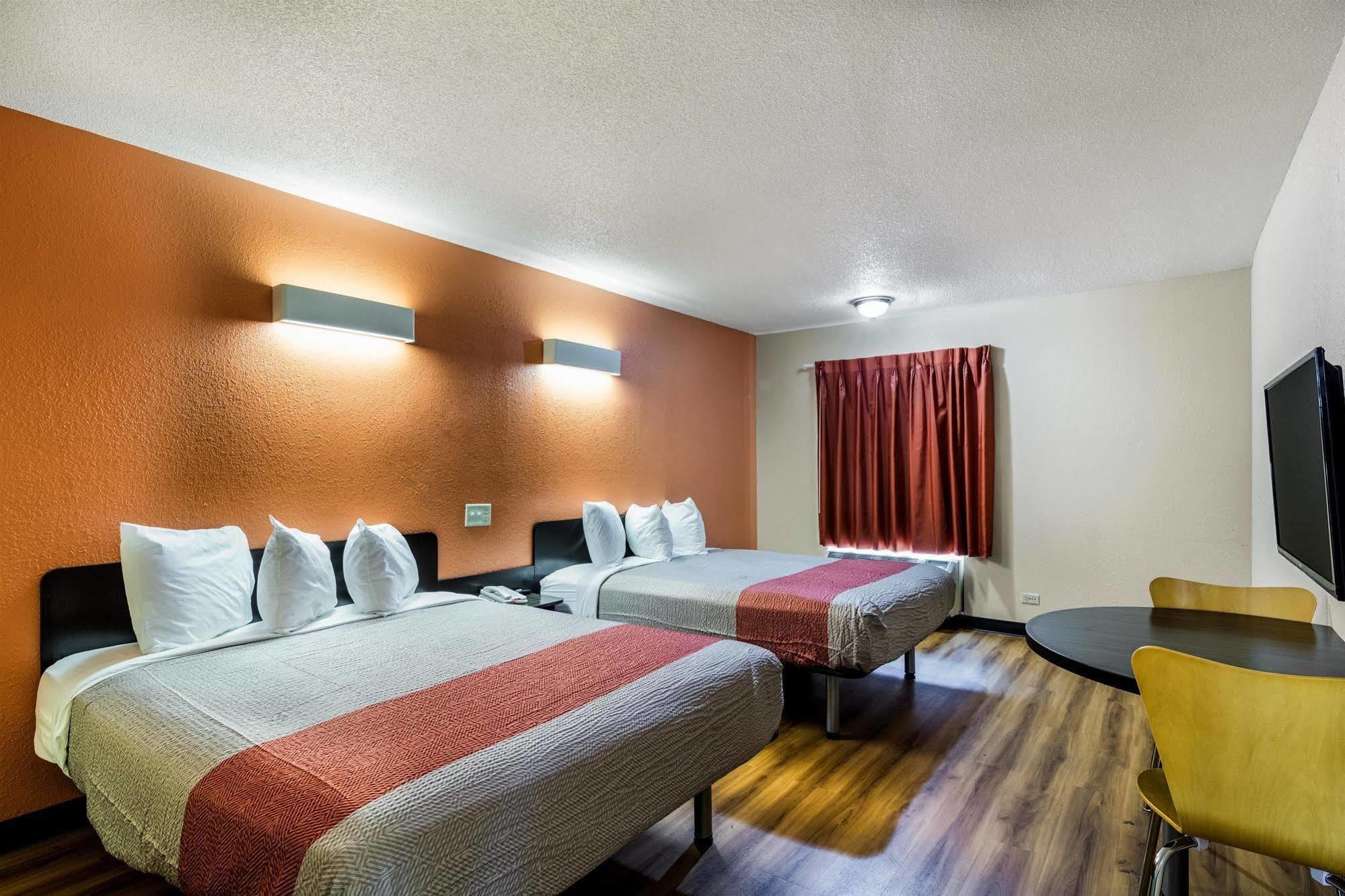 Motel 6-Libertyville, Il Eksteriør billede